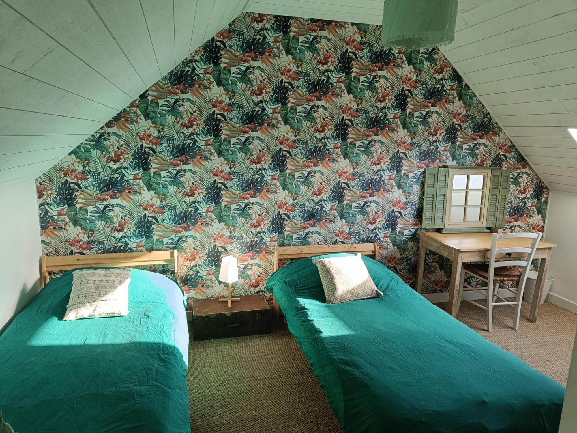 La Taniere Aux Loups Villa Montevrain Luaran gambar